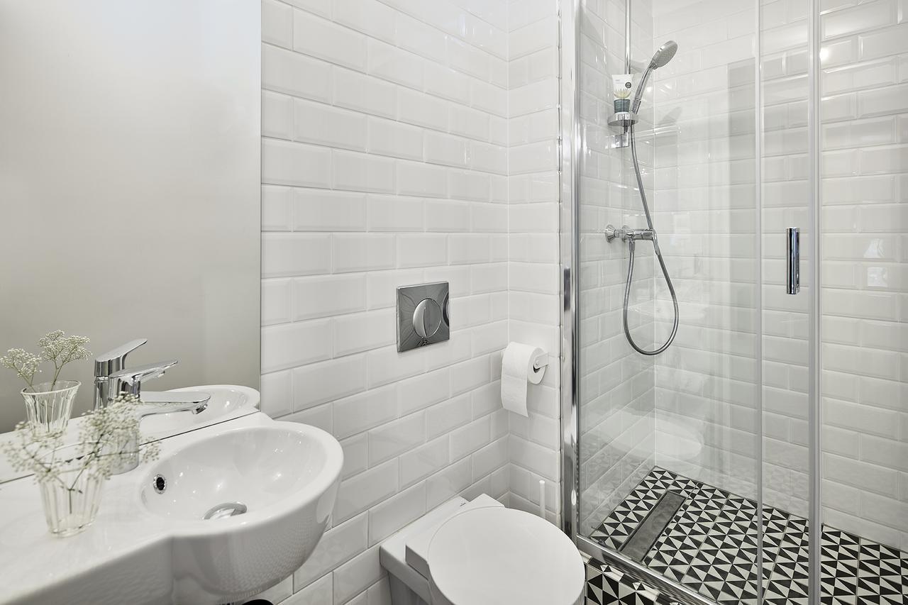 Bez Kantow Boutique Rooms Warsawa Bagian luar foto